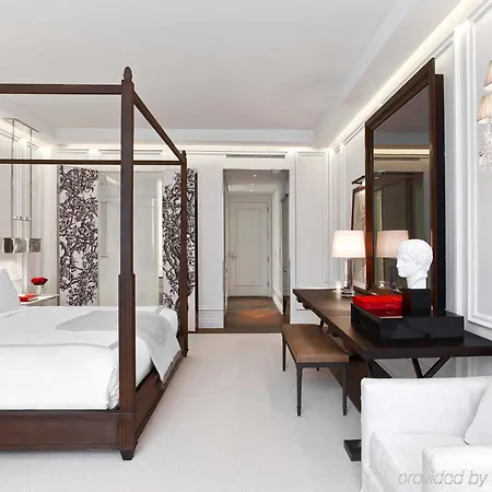 Baccarat And Residences 5*