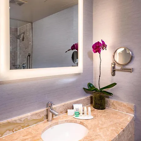 Fairfield By Marriott Manhattan Times Square Hotel New York