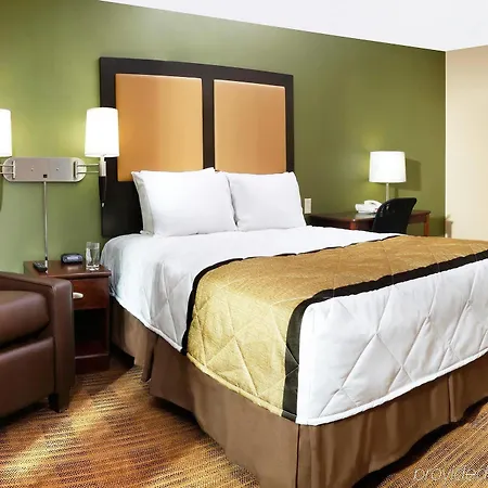 Extended America - - Laguardia Airport Hotel New York