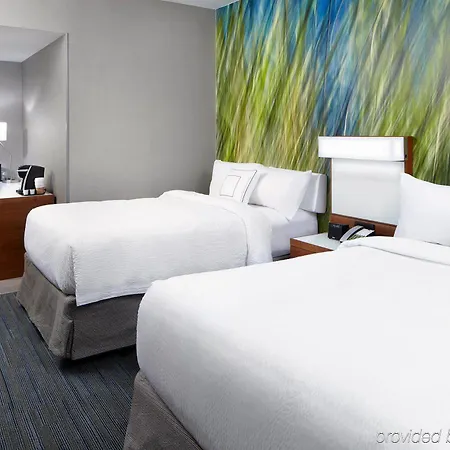 Courtyard By Marriott Downtown Manhattan/world Trade Center Area Hotel