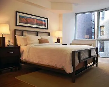 Hotel 32 32