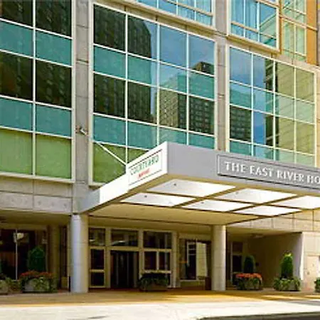 Courtyard By Marriott Manhattan Upper East Side Hotel