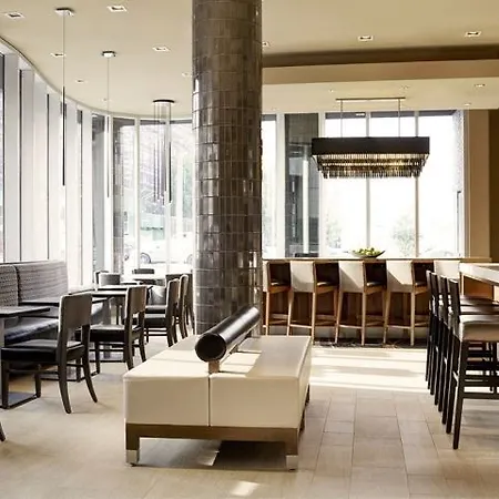 Hampton Brooklyn Downtown 3*
