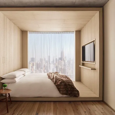 Hotel Public 4*