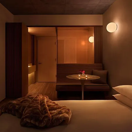 Public Hotel New York