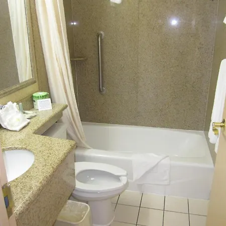 Hotel Comfort Jfk Airport