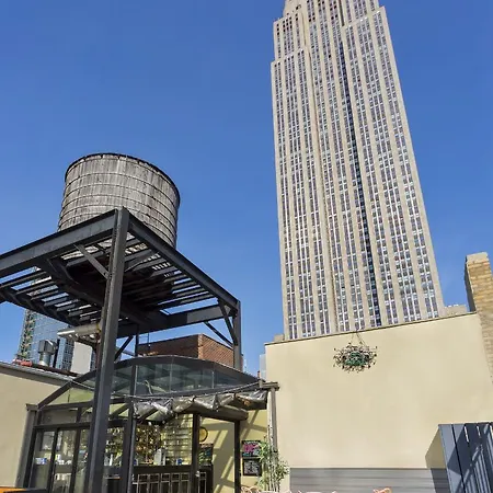 Nyma, The Manhattan 4*