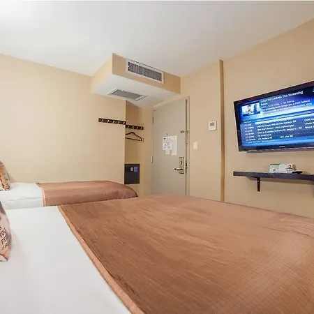 Hotel Howard Johnson Soho 3*