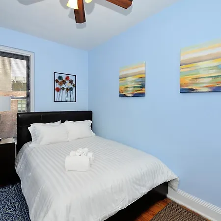Greenwich Village 2 Bed 1 Bath *