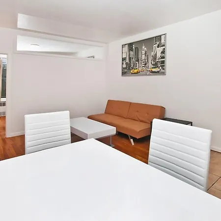 East 81 #232473 Apts *