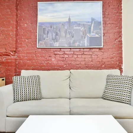 339 East Studio #232484 Apts