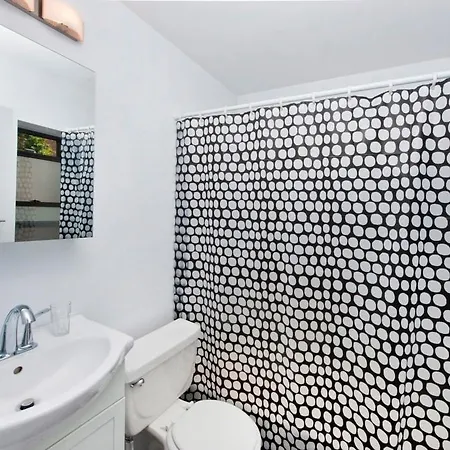 Apartment 3rd Avenue #232457 Apts *