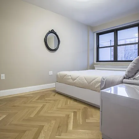 Luxury Upper East Side Apartment