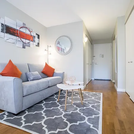 Brand New, Luxury Alcove Studio , Full Service Building Apartment