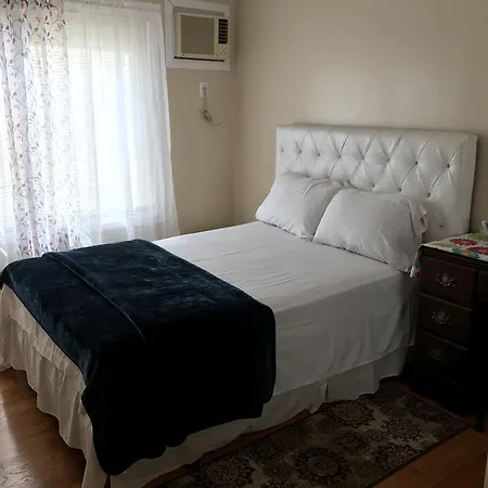 Poonamhouse 2 Guest house