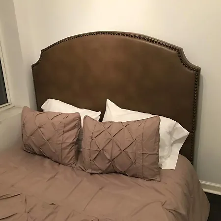 Apartment Kingston Four Bedroom *