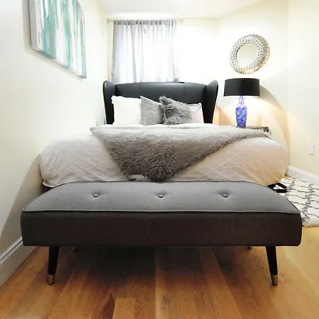 The Santana Apartment *