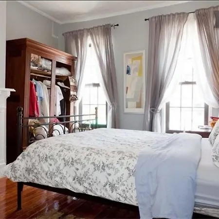 Beyond The Ordinary 1250 Sqft New York