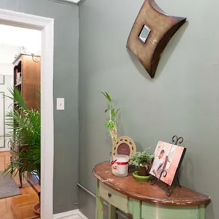 Manhattan Apartment