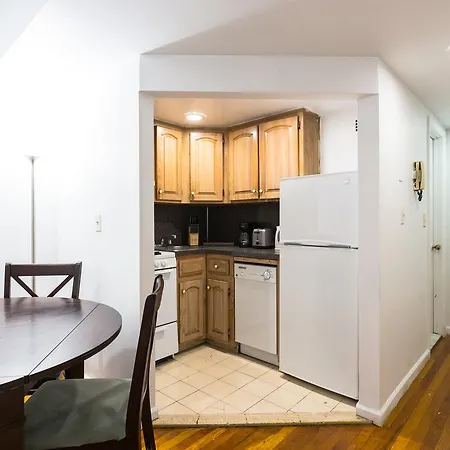 Apartment Modern Hideout Next To Times Square