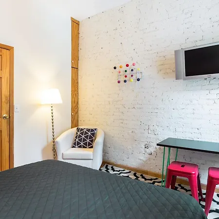 Apartment 2bdr Apt Next To Times Square *