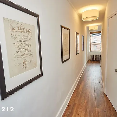 2nd Avenue Apt 4 Apartment *