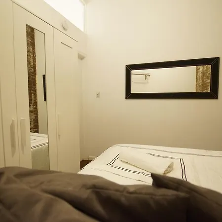 Broome St. Apt 3w *