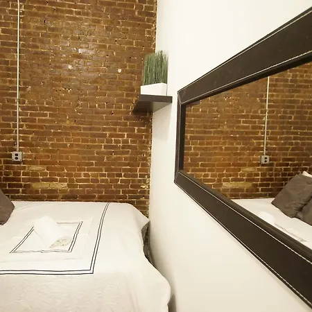 Broome St. Apt 3w