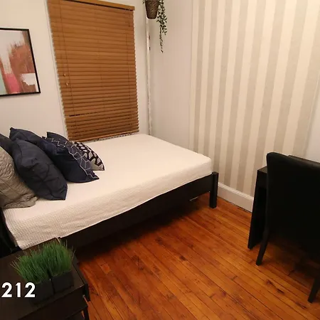 Elizabeth Sreet Apt 3 Apartment New York