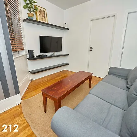 1st Ave. Apt 4 Apartment New York