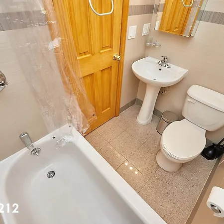 Mulberry Street Apt 1 Apartment *