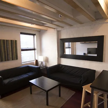 Lafayette Street Apt 6 * New York