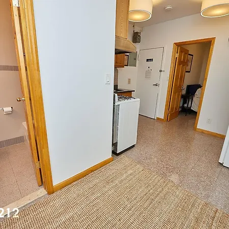Apartment Mulberry Street Apt 1