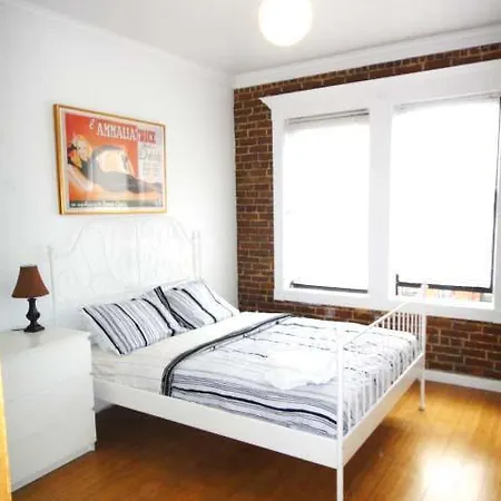 Lexington Ave. Apt 6d * New York