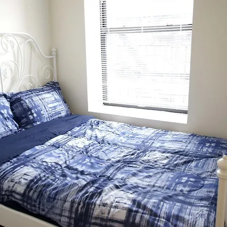 Delancey Street Apt 18