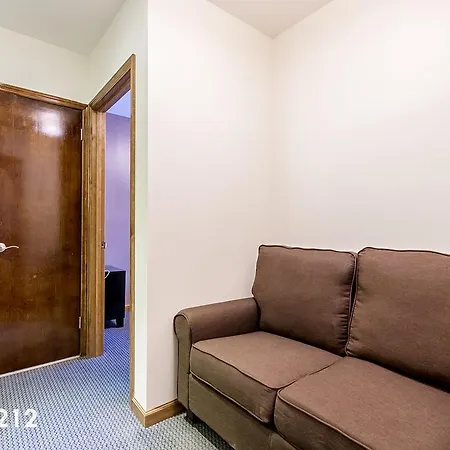West 18th Street Apt 3f * New York