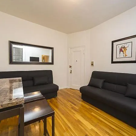 Apartment East 83rd Street Apt 2c