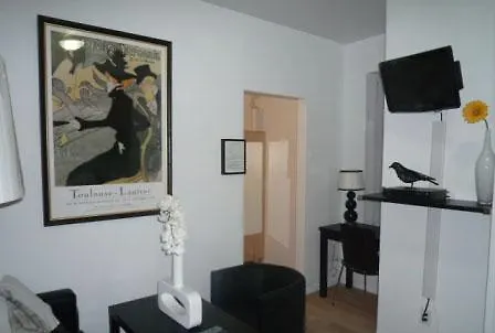 Apartment Elizabeth Street Apt 8 New York