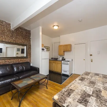 Apartment West 45th Street Apt 3r *