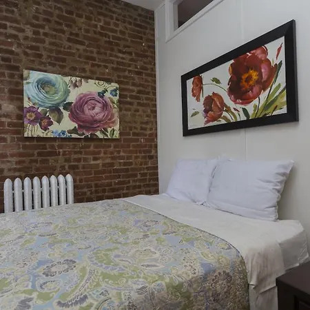 West 45th Street Apt 3r Apartment *