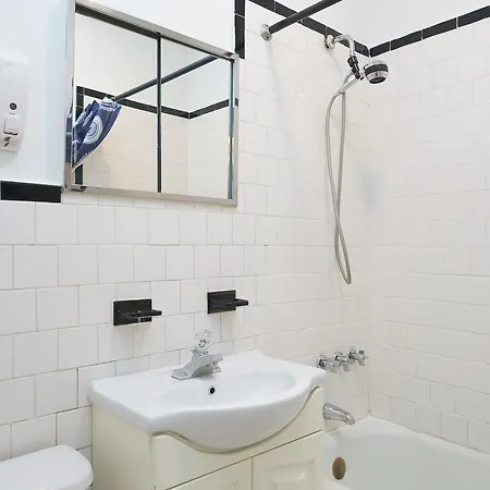 West 89th Street Apt 2f Apartment New York