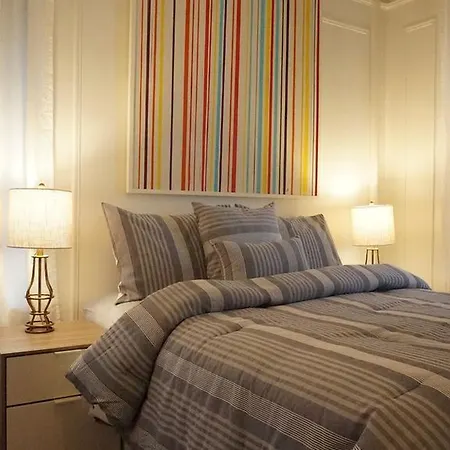 Eclectic 2bedroom Art Studio Apartment New York