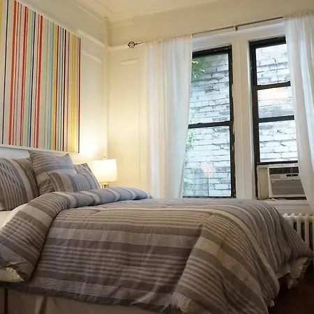 Eclectic 2bedroom Art Studio Apartment New York