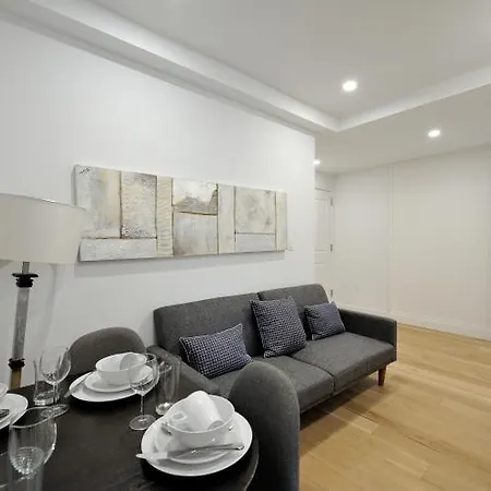 Beautiful Midtown East Apartment New York