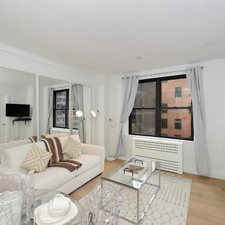 Apartment Beautiful Midtown East New York