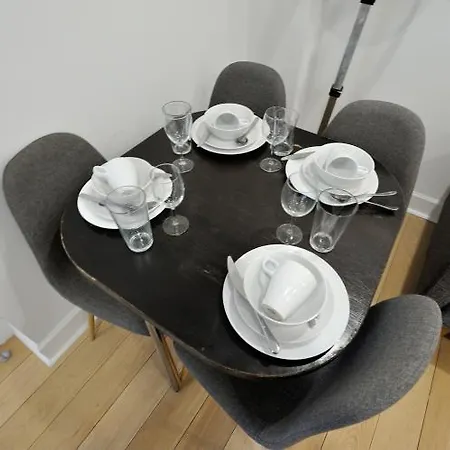 Apartment Beautiful Midtown East New York