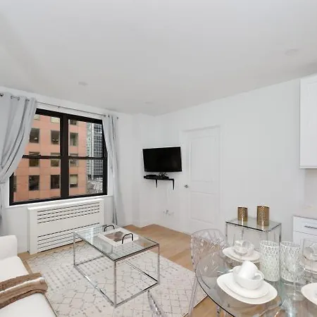 Beautiful Midtown East Apartment New York
