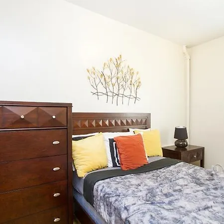 West Village 1 Bedroom *