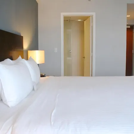 Hotel Wyndham Garden Long Island 3*
