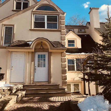 Douglaston/ Little Neck